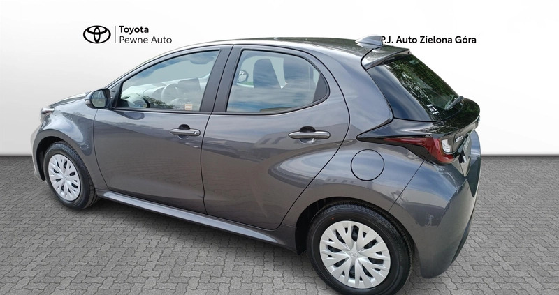 Toyota Yaris cena 75900 przebieg: 4584, rok produkcji 2023 z Szczawnica małe 211